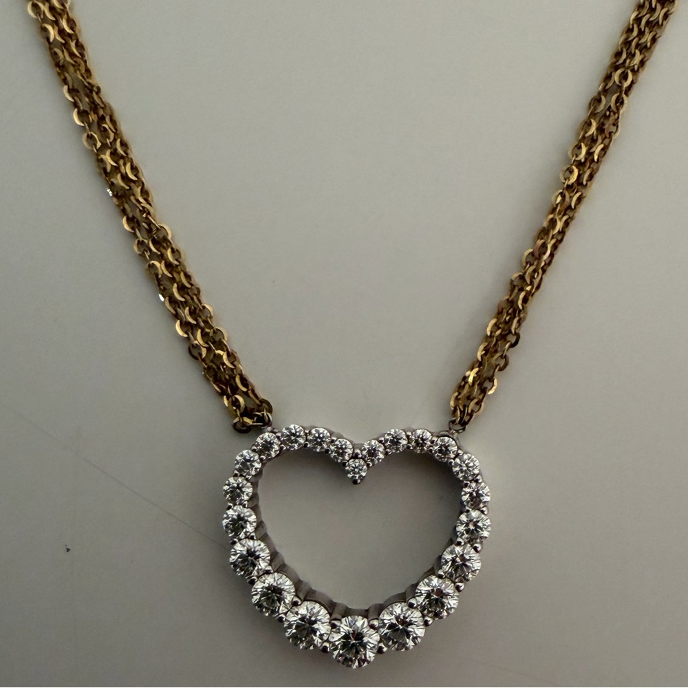 Hearts on Fire Whimsical Graduated Heart Diamond Pendant Gold Chain Necklace